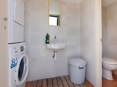 Alquiler estudio espacio co-living habitacion con baño privado en Barcelona