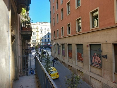 Alquiler piso con 2 habitaciones con ascensor en Barcelona