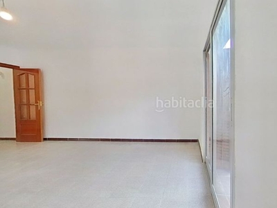 Alquiler piso con 3 habitaciones en Marianao Sant Boi de Llobregat