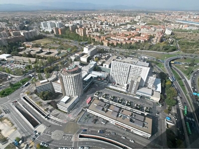 Alquiler piso con 3 habitaciones en Tres Olivos-Valverde Madrid