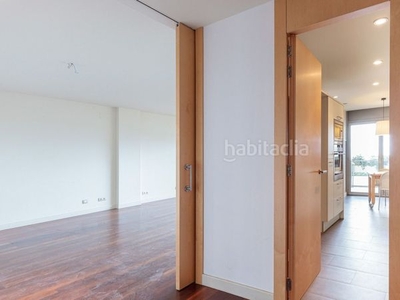 Alquiler piso en calle balsareny 3 piso con 3 habitaciones con ascensor y aire acondicionado en Barcelona