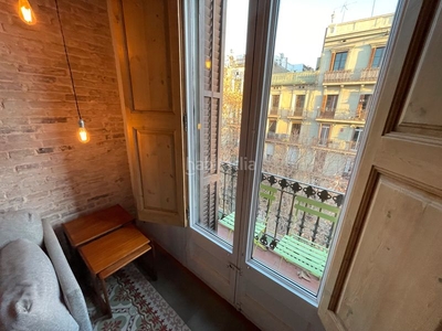 Alquiler piso en carrer del consell de cent 193 piso con 2 habitaciones amueblado con ascensor, calefacción y aire acondicionado en Barcelona