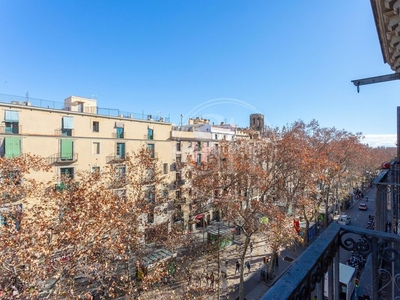 Alquiler piso fantástico de temporada de 1 a 11 meses en Gòtic en Barcelona