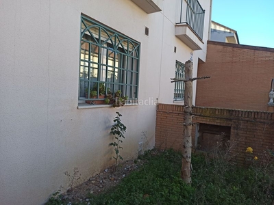 Casa adosada chalé adosado de esquina - 2 plantas + buhardilla - garaje en Illescas