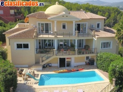 Casa-Chalet en Venta en..