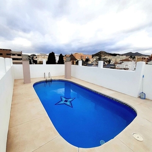 Alquiler de piso en La Barriguilla de 2 habitaciones con terraza y piscina