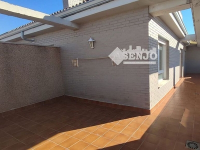 Ático en alquiler en La Paloma - Asfain de 1 habitación con terraza y garaje