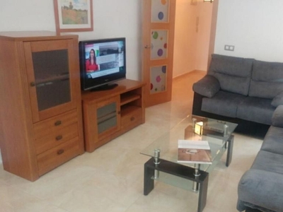 Piso en alquiler en Ensanche - Diputación de 3 habitaciones con garaje y muebles