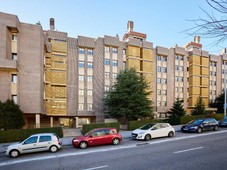 Venta Piso Valladolid. Piso de tres habitaciones Tercera planta con terraza