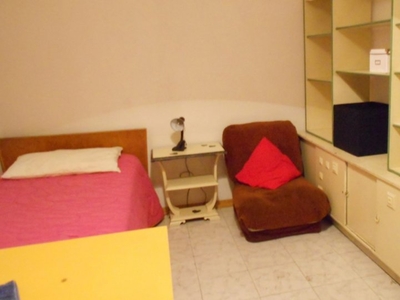 Alojamiento en piso compartido en Malasaña, Madrid