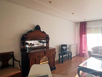 Apartamento de 2 dormitorios en alquiler en Retiro, Madrid