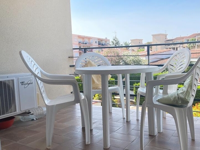 Apartamento de alquiler en Avinguda Lluís Millet, 21, Regueral - Prat d'en Forés