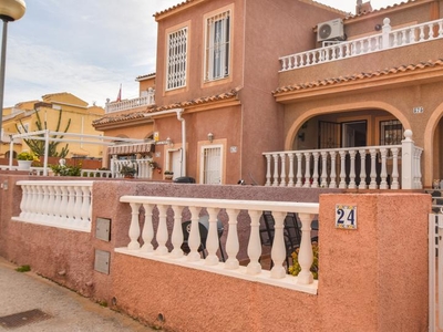 Casa adosada en venta en Calle Orden Toscano, Monte y Mar