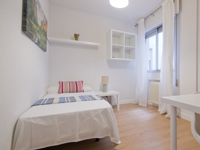 Cómoda habitación en piso compartido en Alcalá de Henares