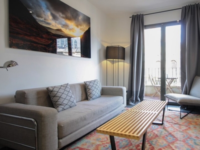Elegante apartamento de 2 dormitorios en alquiler en Sant Gervasi