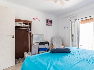 Habitación en apartamento de 3 dormitorios en Poblats Marítims, Valencia