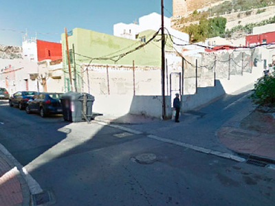 Parcela en Calle REDUCTO, Nº26-28-30, Almería
