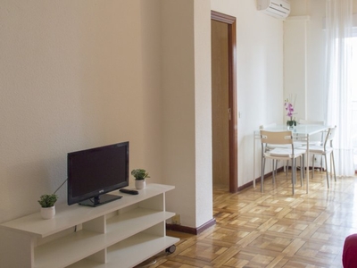 Soleado apartamento de 1 dormitorio en alquiler en Tetuán, Madrid
