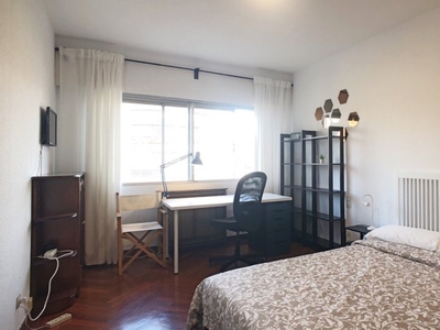 Sweet room en alquiler, apartamento de 5 dormitorios, Salamanca, Madrid