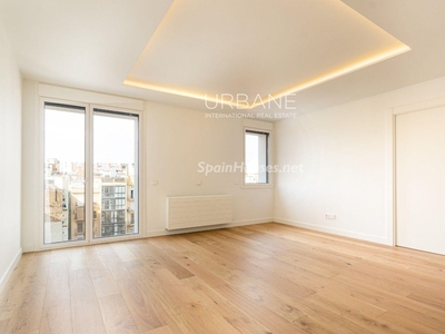 Apartamento ático en venta en Eixample, Barcelona