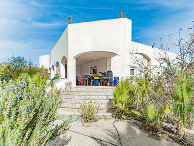 Casa-Chalet en Venta en Campohermoso Almería