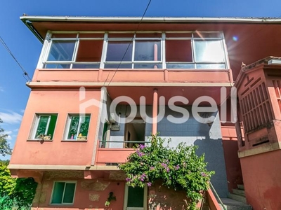 Casa con terreno en Castro de Rei