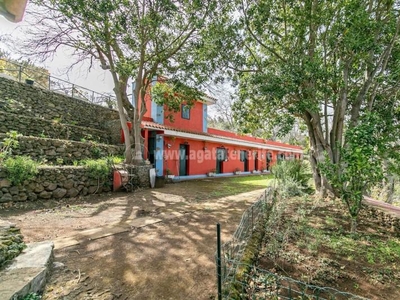 Casa con terreno en La Orotava