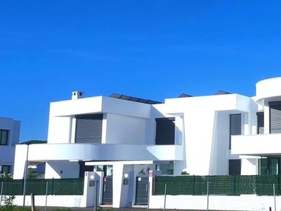 Chalet en venta en Las Lagunas - Campano, Chiclana de la Frontera