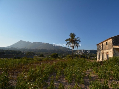 Finca en venta en Dénia