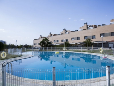 Venta de casa con piscina en Mérida