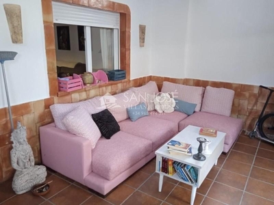 Duplex en Los Montesinos