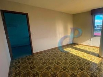 Piso en venta en Avenida de Fonteculler