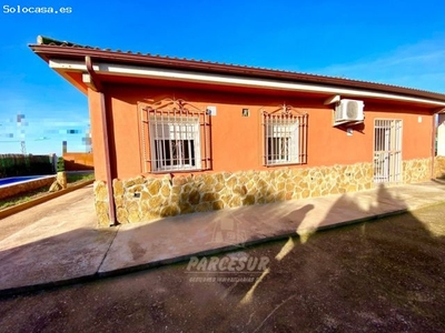 ZONA BARQUERA CASA CON PISCINA