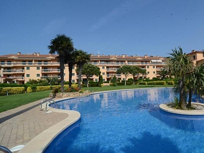 alquiler apartamento Pals piscina