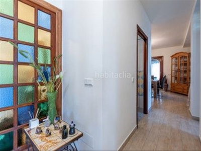 Casa pareada con 4 habitaciones con parking, aire acondicionado y vistas al mar en Fuengirola