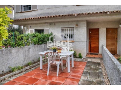 Chalet en venta en Carrer de Josep Maria Gironella