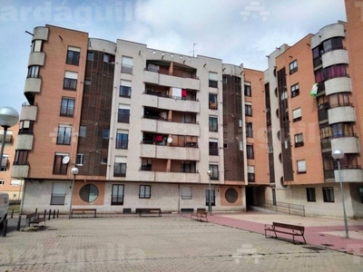 Venta Piso Salamanca. Piso de tres habitaciones Primera planta con terraza