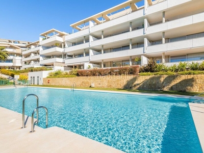 Apartamento con estilo moderno en benahavis en Benahavís