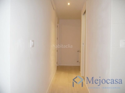 Apartamento con terraza abierta, ascensor y conserje. en Madrid