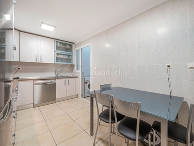 Apartamento en calle lope de vega 4 apartamento de 3 dormitorios en albatros, nueva andalucía en Marbella