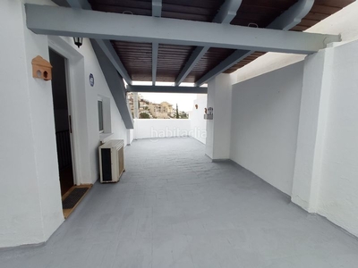 Casa con 4 habitaciones con parking, piscina y aire acondicionado en Fuengirola