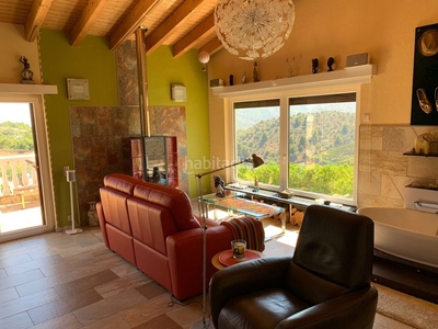 Chalet con 4 habitaciones amueblado con piscina, calefacción, aire acondicionado, vistas al mar y vistas a la montaña en Frigiliana