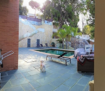 Chalet con 5 habitaciones con piscina, aire acondicionado, jardín y vistas al mar en Málaga