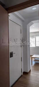 Piso con 3 habitaciones amueblado con ascensor y calefacción en Málaga