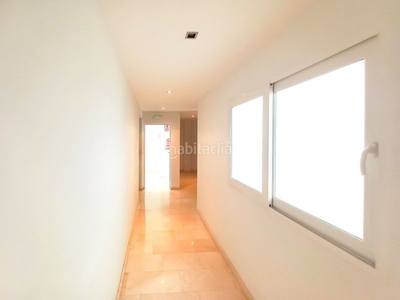 Piso con 3 habitaciones con ascensor y parking en Gandia