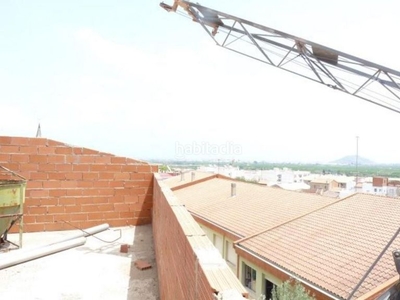 Piso edificio para terminar en zona céntrica del pueblo en Palma de Gandía