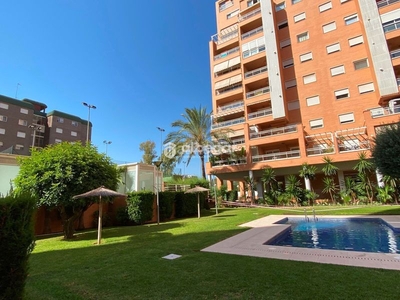 Piso en venta , con 85 m2, 2 habitaciones y 2 baños, piscina, garaje, trastero, ascensor, aire acondicionado. en Valencia
