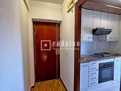 Piso en venta en Ambroz Madrid