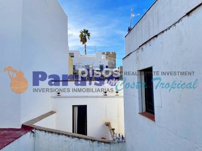 Casa pareada en venta en Calle Higuera de Clavelico