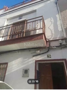 Casa con 4 habitaciones con calefacción en La Plata Sevilla